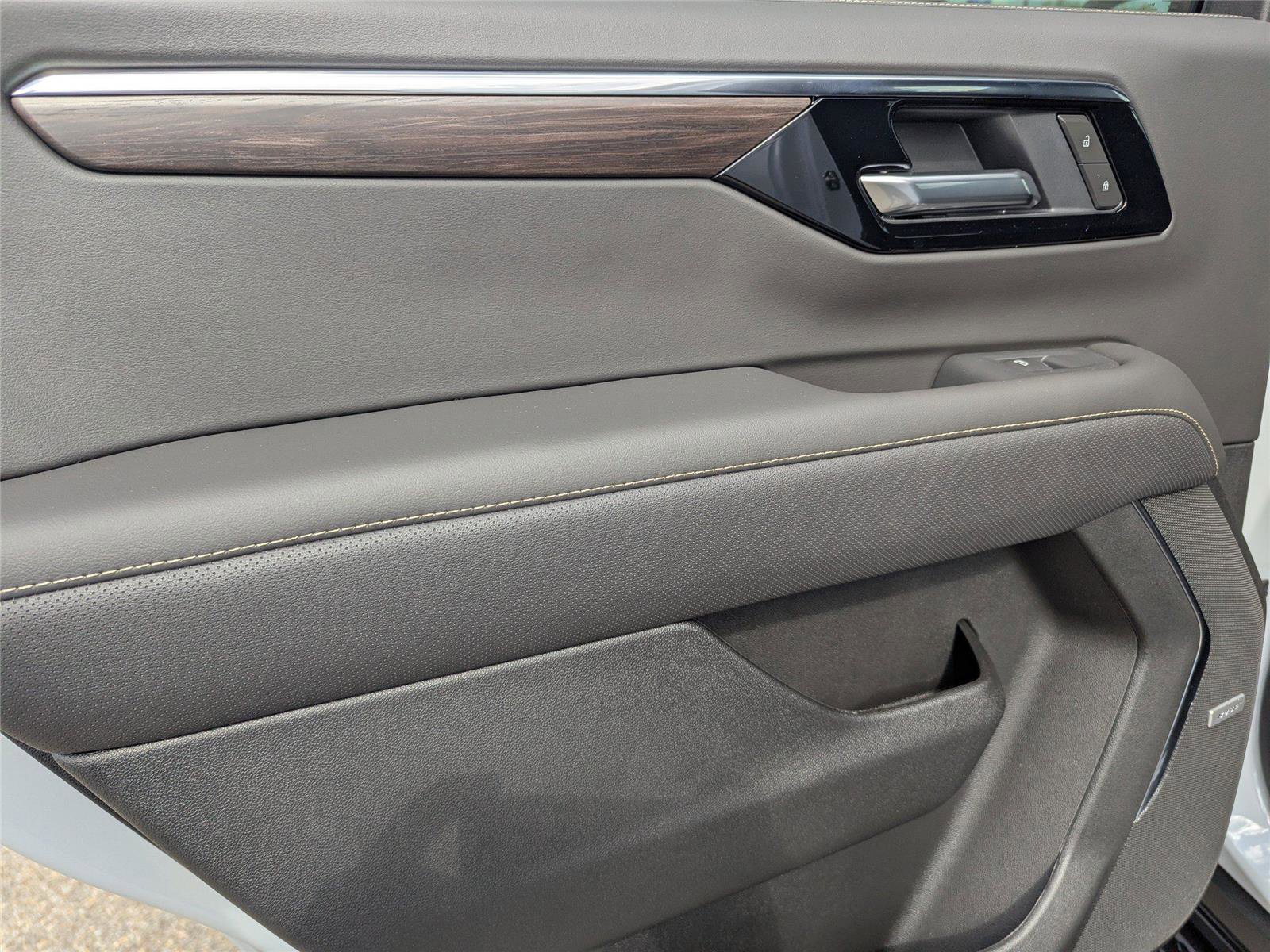 New 2026 Chevrolet Tahoe Premier w/ Sun And Tow Package image 27