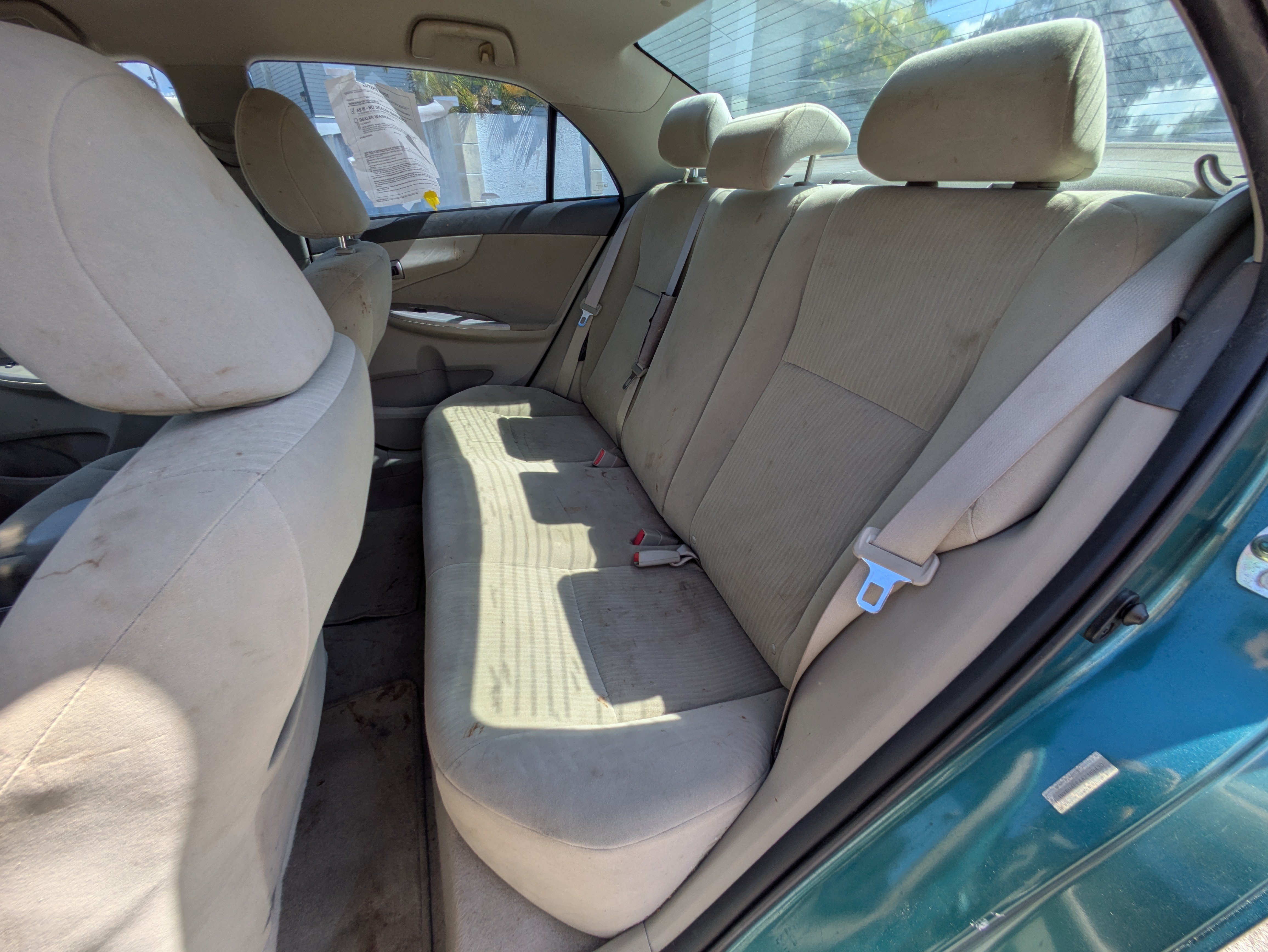 Used 2010 Toyota Corolla LE w/ LE EVP Pkg #1 FWD image 4