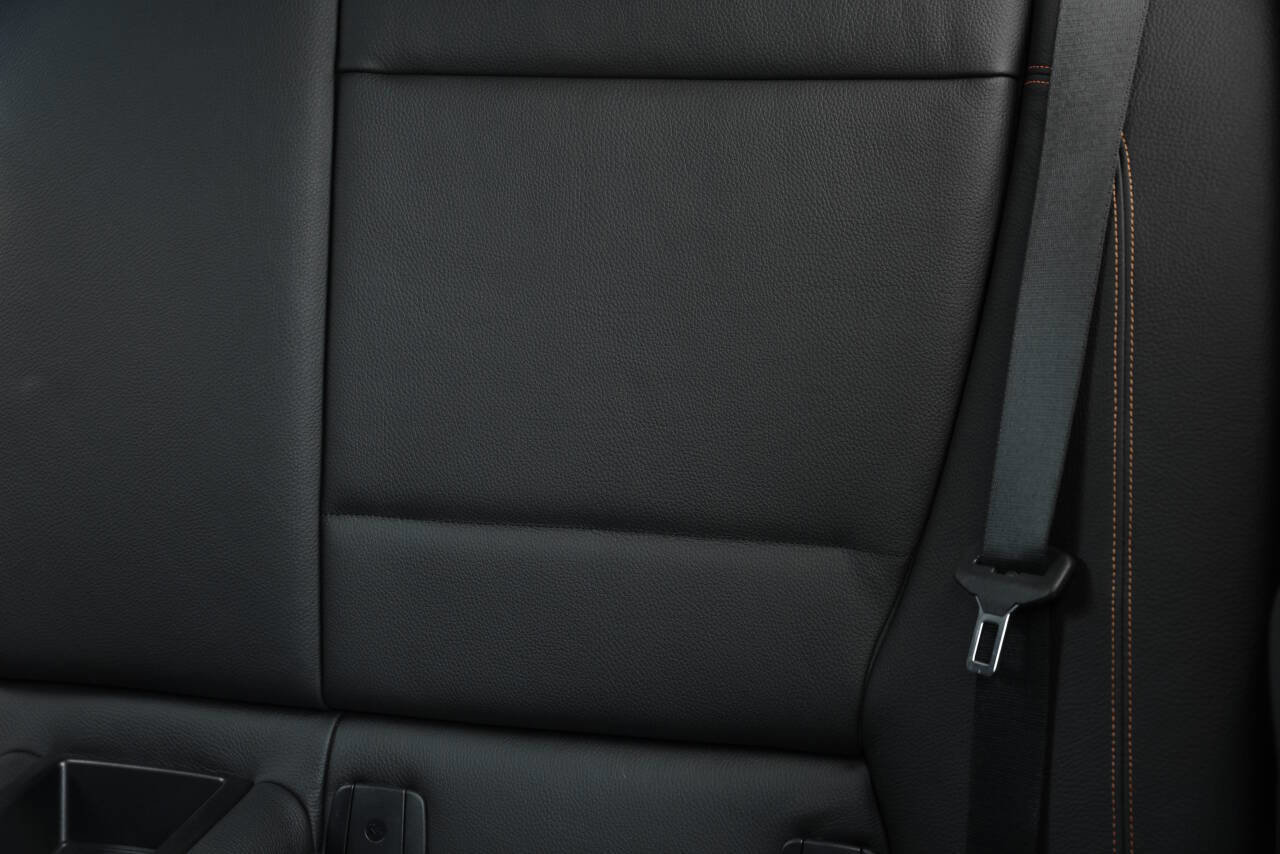 Used 2011 BMW 1 Series M image 87