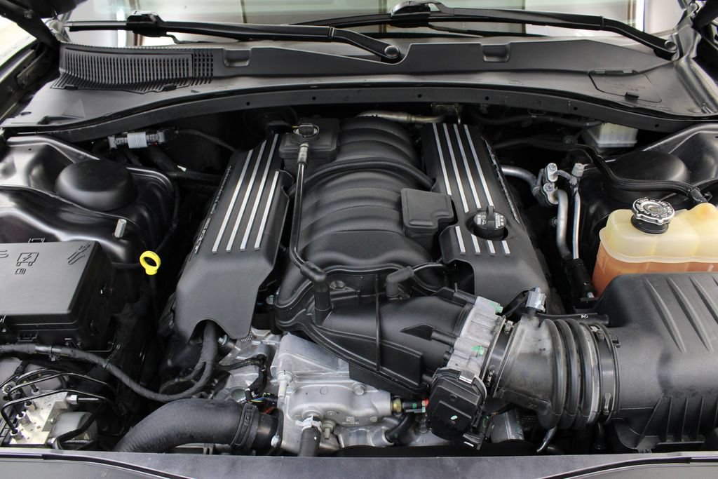 Used 2019 Dodge Charger Scat Pack RWD image 30