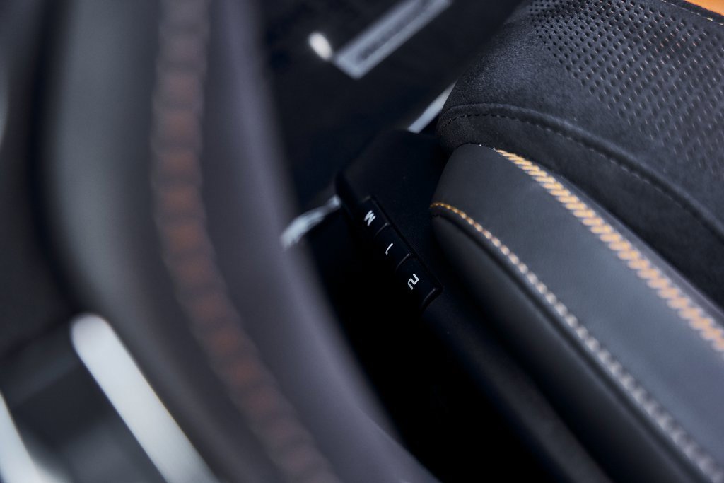 Used 2020 McLaren 720S Performance image 42