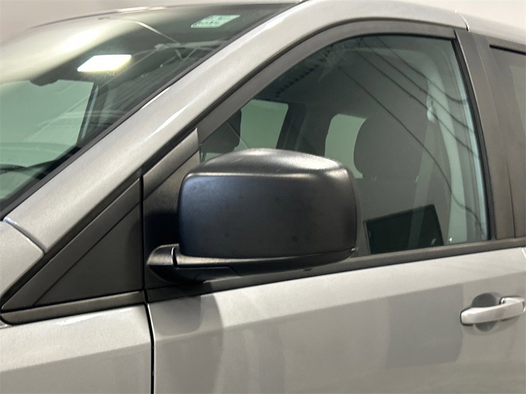 Certified 2018 Dodge Grand Caravan SE w/ UConnect Hands-Free Group image 12