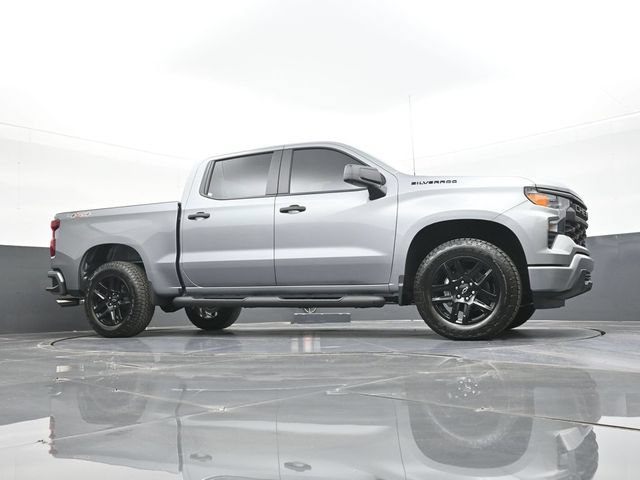 New 2026 Chevrolet Silverado 1500 Custom w/ Turbomax Blackout Package AWD/4WD image 43
