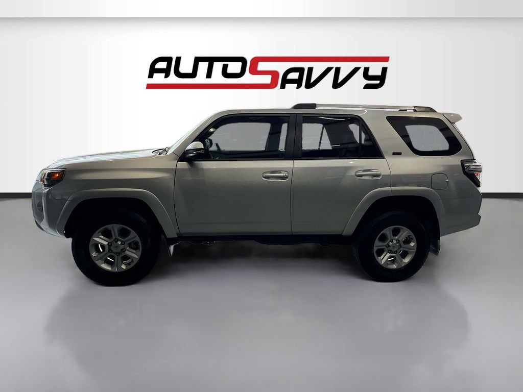 Used 2024 Toyota 4Runner SR5 Premium w/ Moonroof Package image 4
