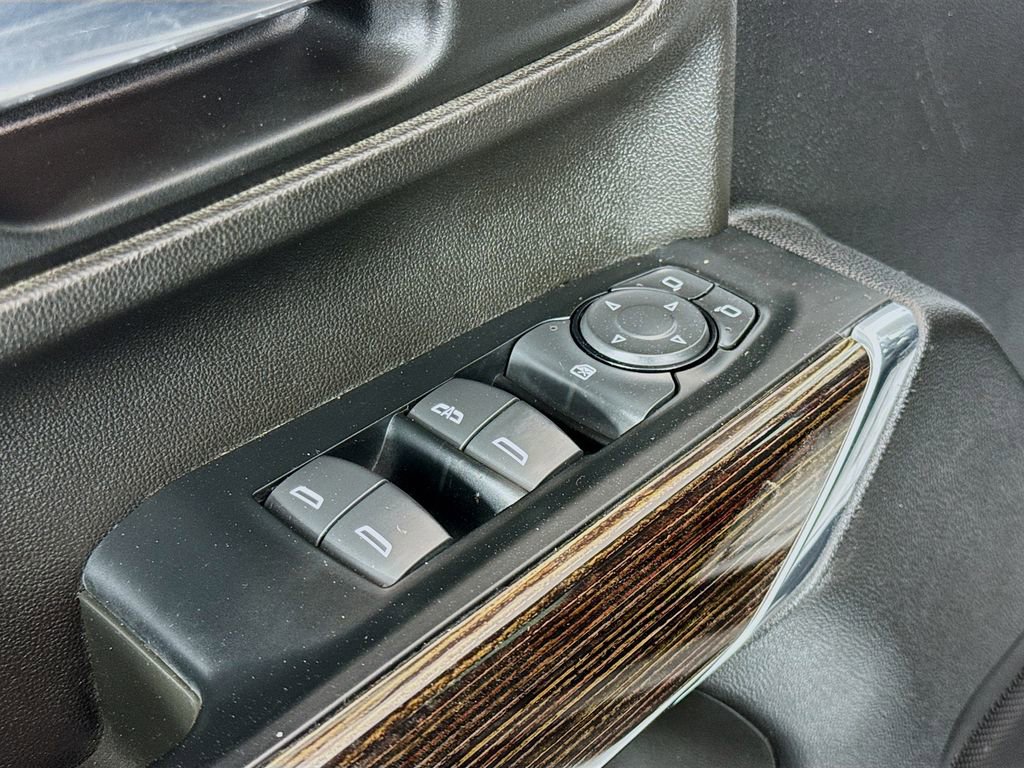 Used 2023 GMC Sierra 3500 SLE w/ SLE Convenience Package AWD/4WD image 17