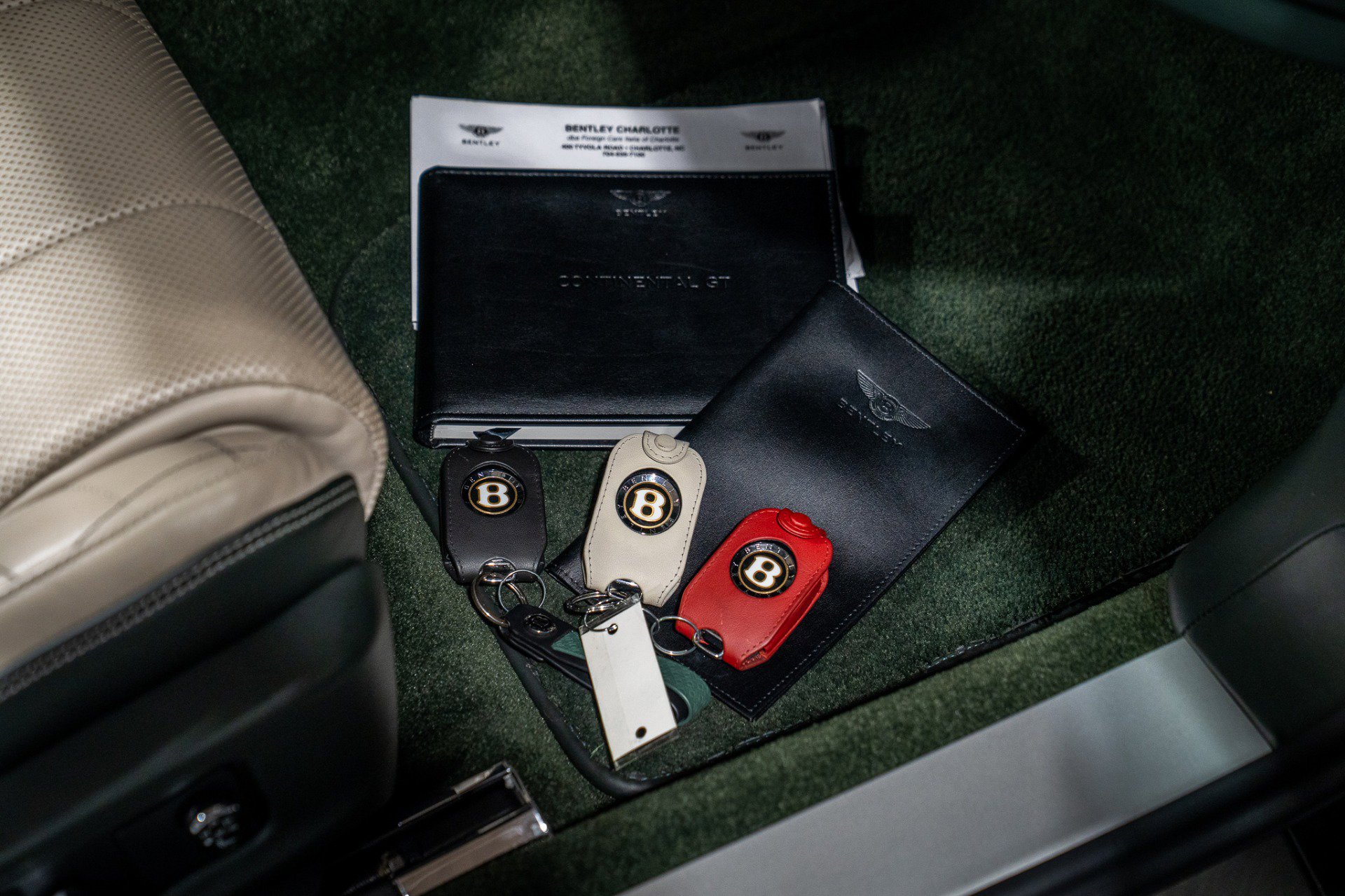 Used 2020 Bentley Continental GT V8 AWD/4WD image 43