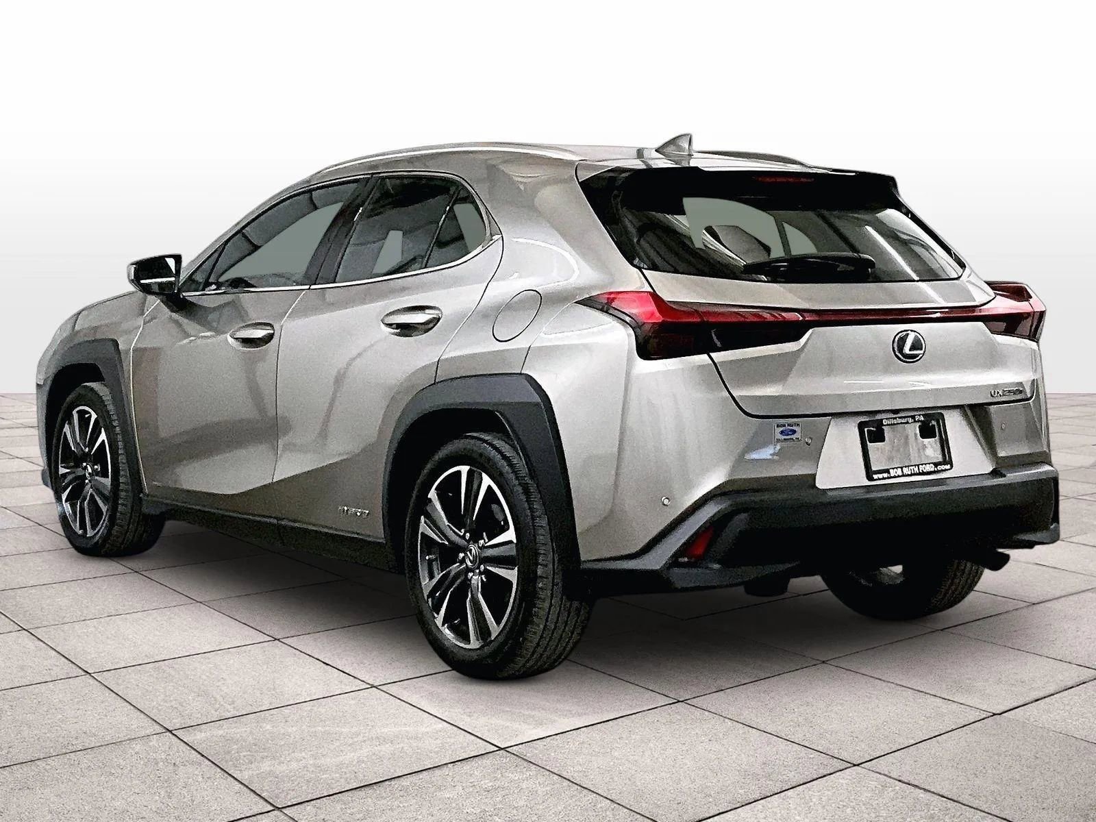 Used 2019 Lexus UX 250h w/ Premium Package AWD/4WD image 10