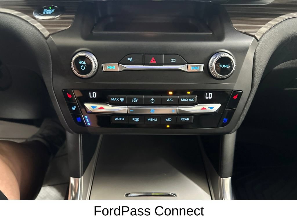 Used 2020 Ford Explorer Limited w/ Class III Trailer Tow Package AWD/4WD image 50