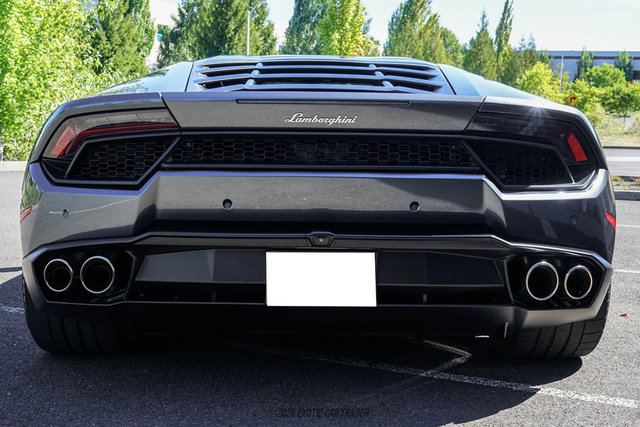 Used 2017 Lamborghini Huracan LP 580-2 RWD image 7