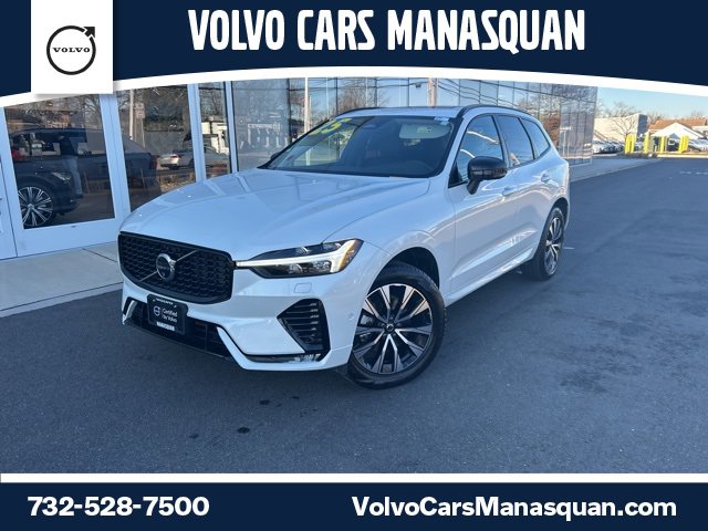 Certified 2025 Volvo XC60 B5 Plus image 1