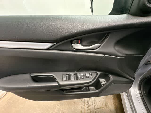 Used 2019 Honda Civic Sport image 17