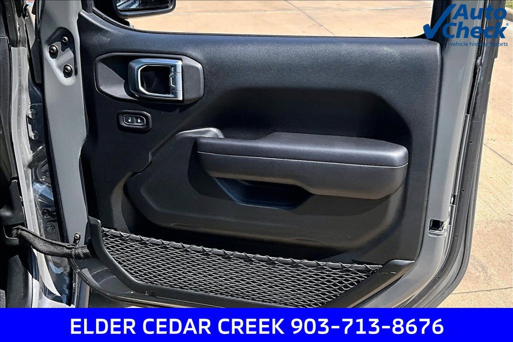 Used 2020 Jeep Gladiator Rubicon AWD/4WD image 25