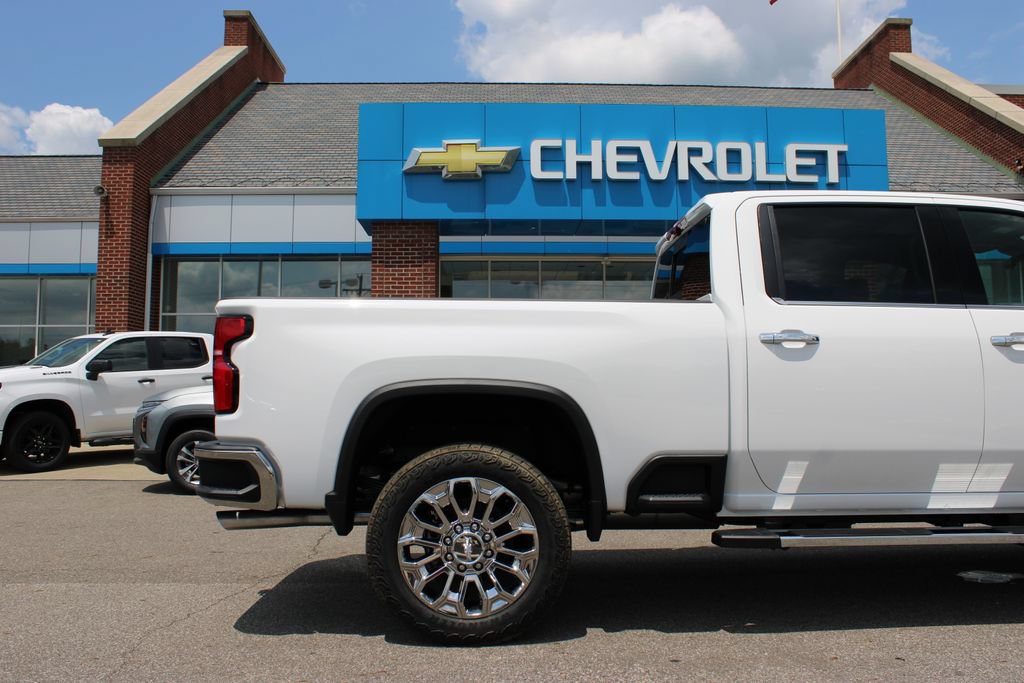 New 2026 Chevrolet Silverado 2500 LTZ w/ LTZ Convenience Package AWD/4WD image 44