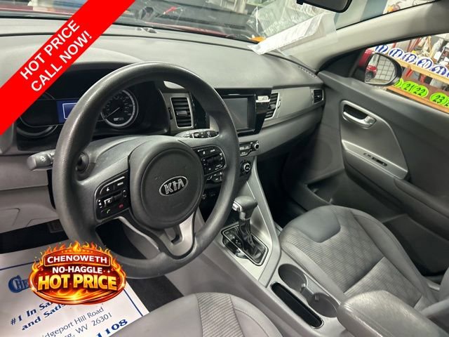 Used 2018 Kia Niro LX image 14