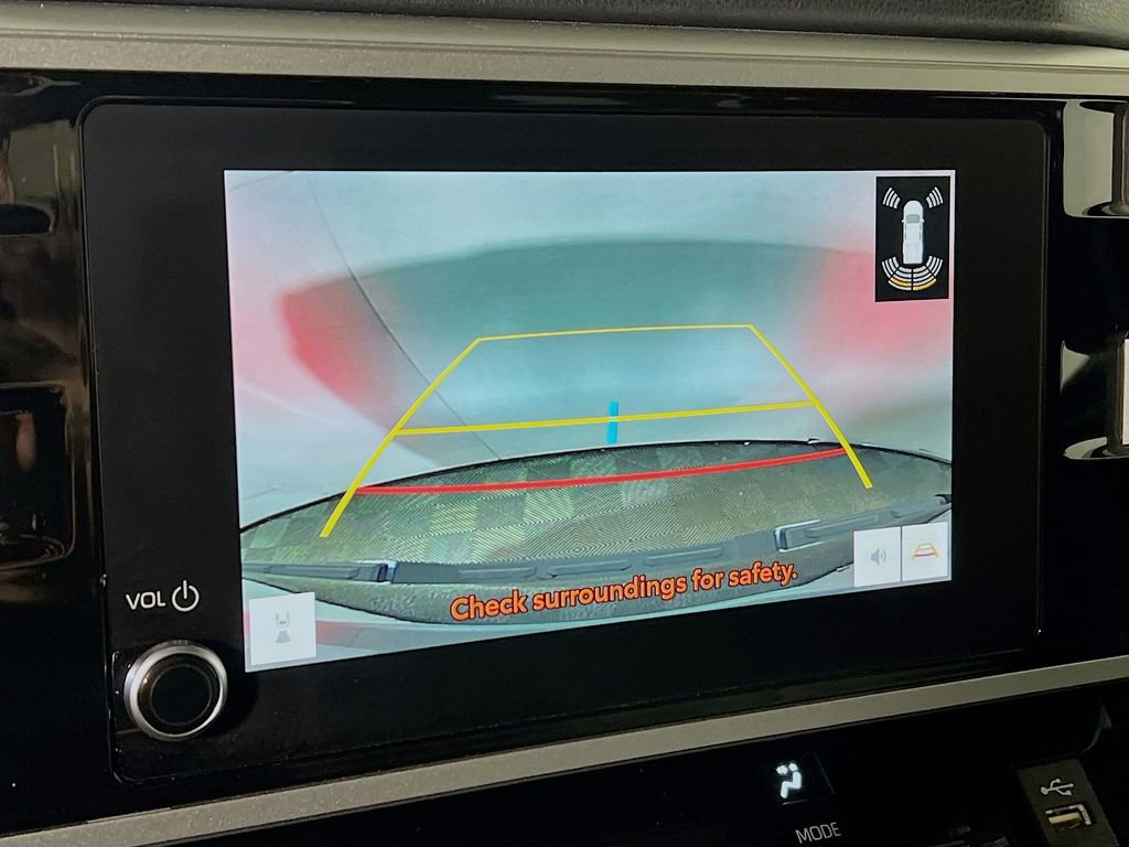 Used 2025 Toyota Tundra SR5 w/ SR5 Convenience Package AWD/4WD image 13