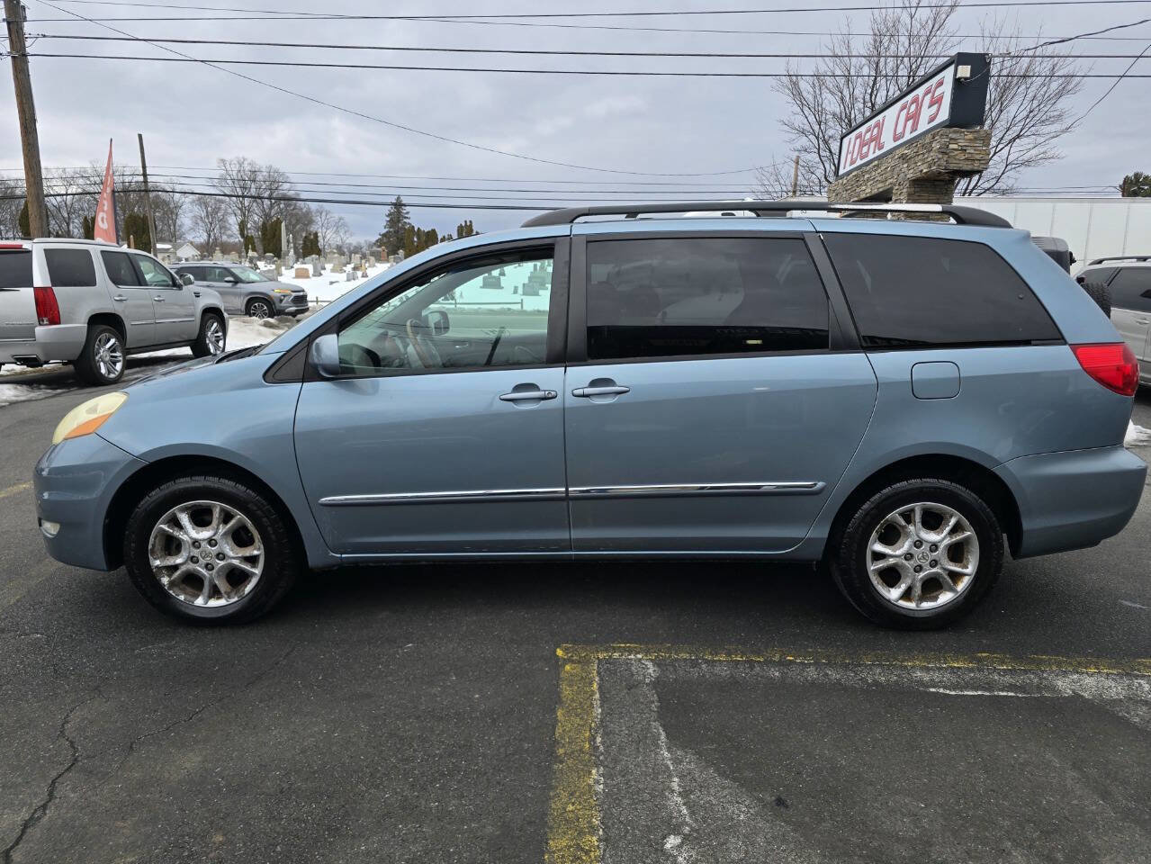 Used 2006 Toyota Sienna XLE Limited AWD/4WD image 6