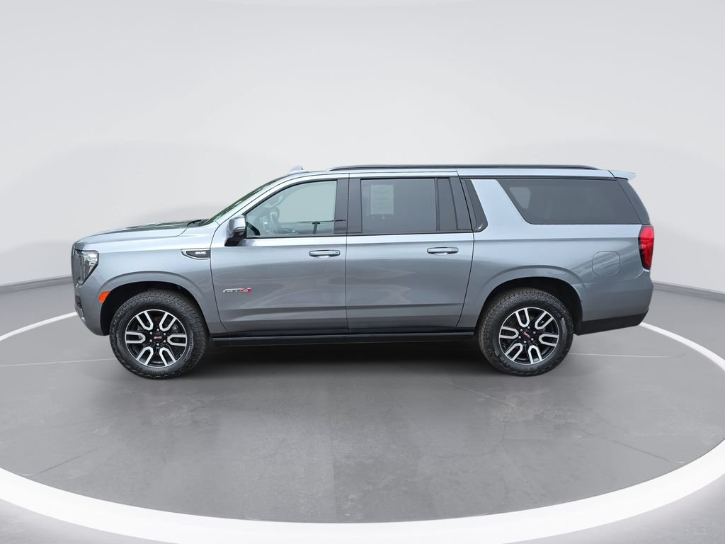 Used 2021 GMC Yukon XL AT4 w/ AT4 Premium Package AWD/4WD image 7