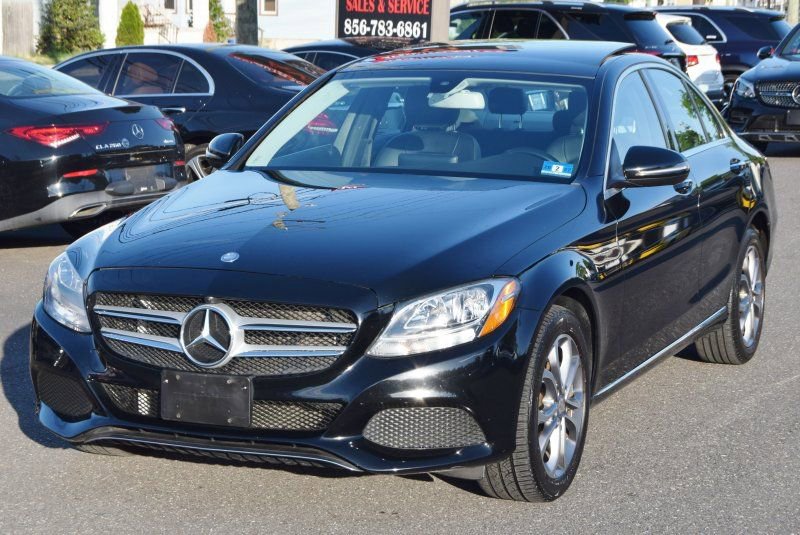 Used 2016 Mercedes-Benz C 300 4MATIC Sedan image 1
