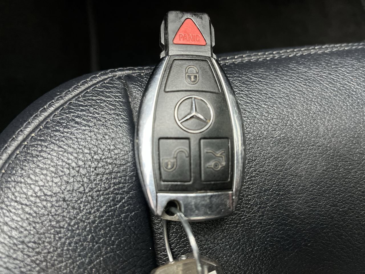 Used 2009 Mercedes-Benz C 300 4MATIC Sedan image 22