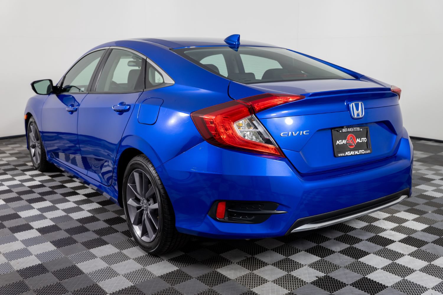 Used 2020 Honda Civic EX image 5