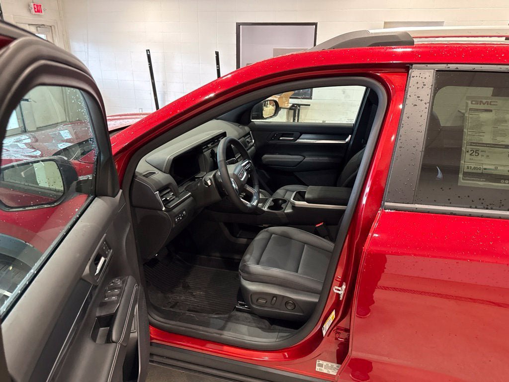 New 2027 GMC Terrain Elevation w/ Elevation Premium Package AWD/4WD image 24