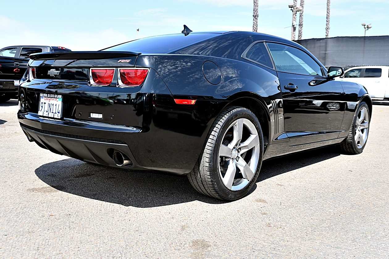Used 2010 Chevrolet Camaro LT w/ RS Package RWD image 7