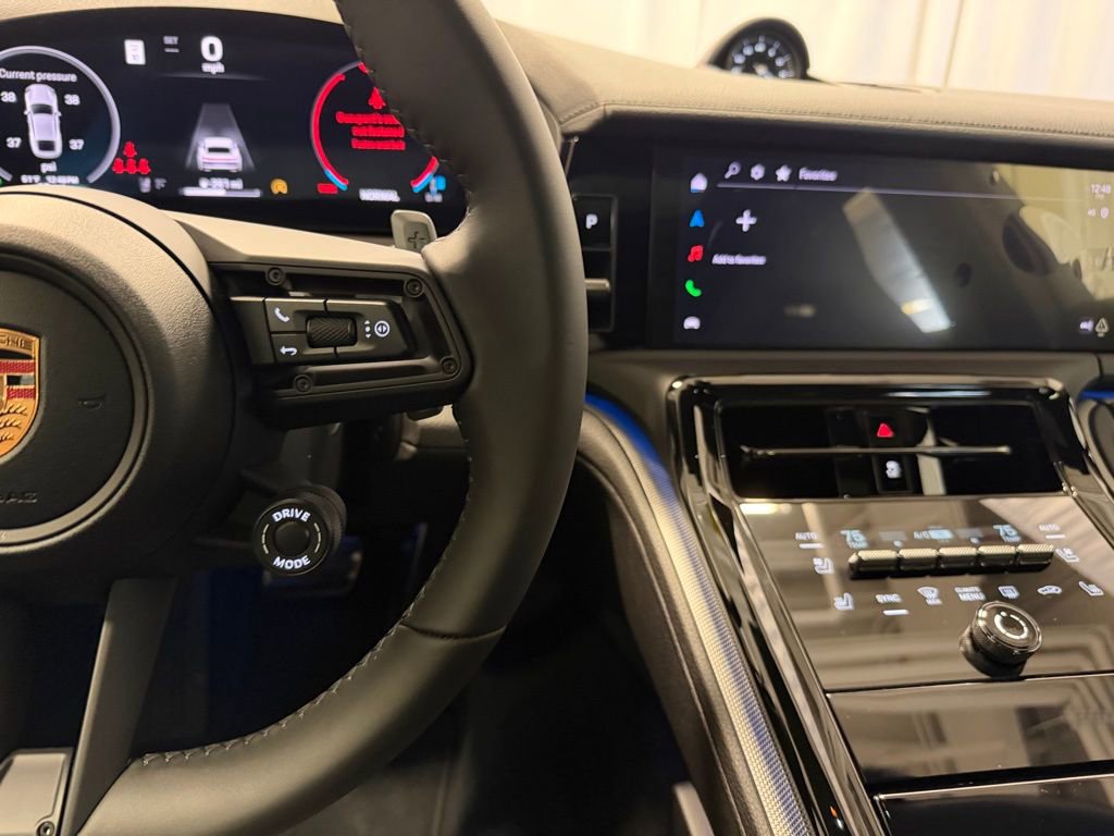 New 2026 Porsche Panamera 4 image 14