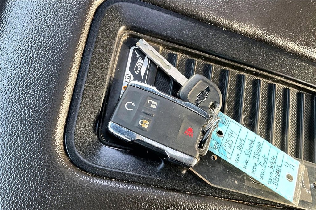 Used 2019 Chevrolet Silverado 3500 High Country w/ Duramax Plus Package image 11