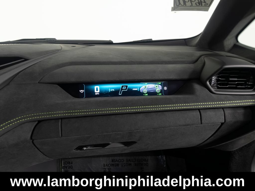 Used 2026 Lamborghini Temerario AWD/4WD image 30
