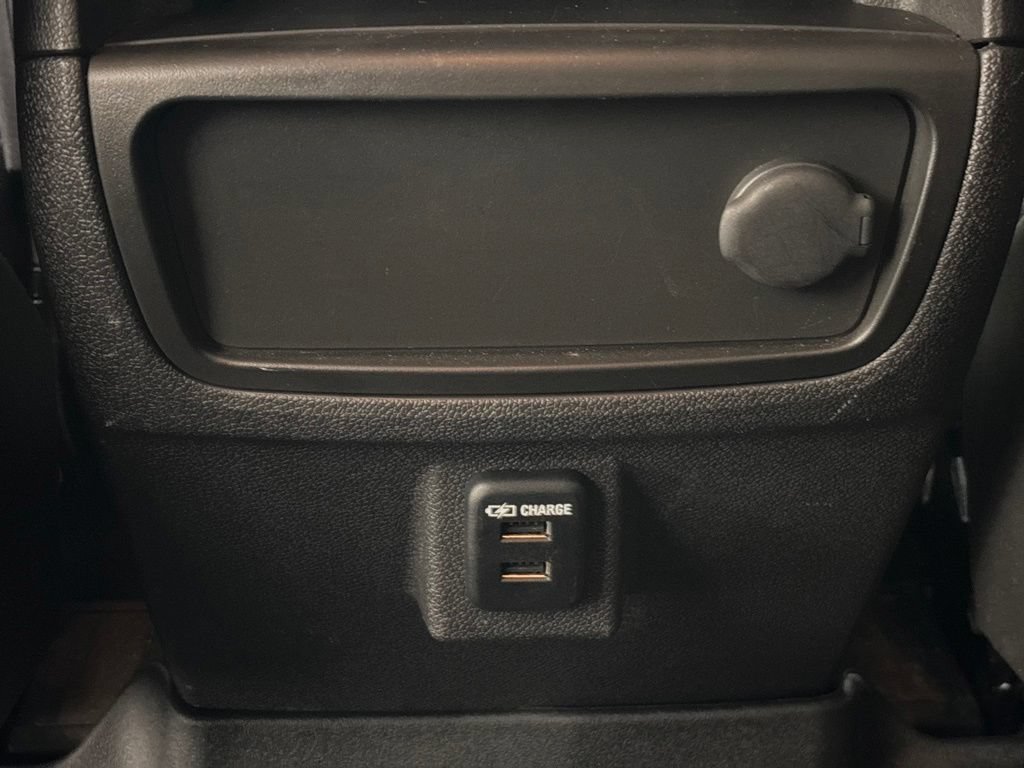 Used 2016 Chevrolet Traverse LT AWD/4WD image 45