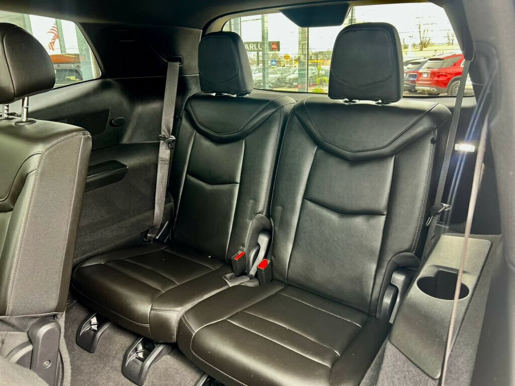Used 2022 Cadillac XT6 Luxury FWD image 20