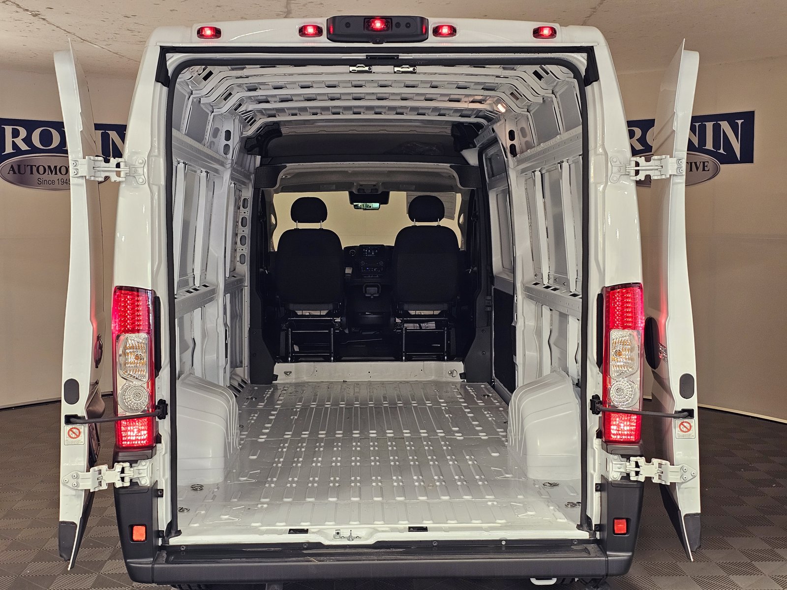 New 2026 RAM ProMaster 3500 FWD image 17