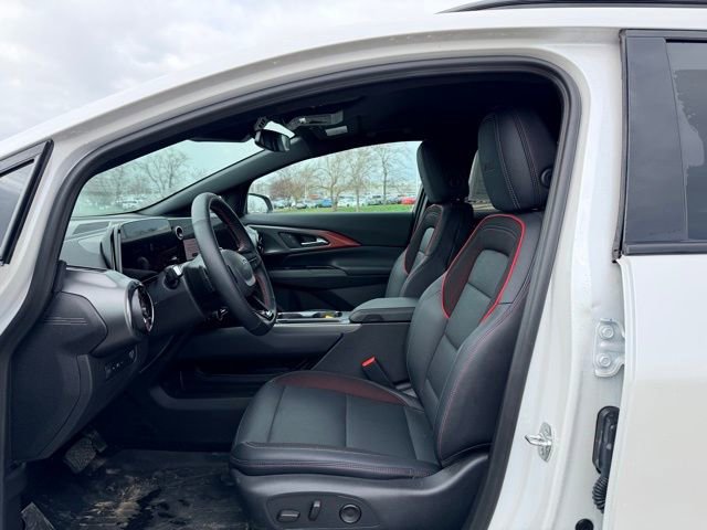 Used 2024 Chevrolet Equinox EV RS AWD/4WD image 7