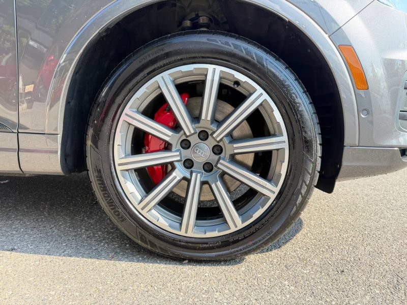 Used 2019 Audi Q7 3.0T Prestige AWD/4WD image 41