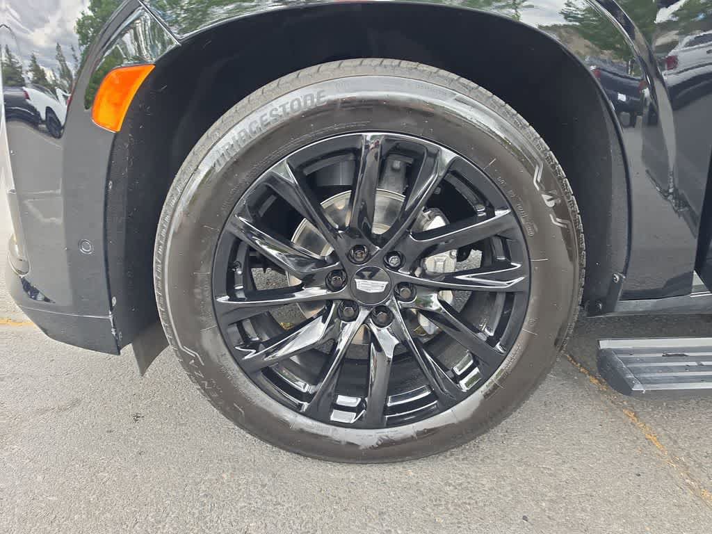 Used 2022 Cadillac Escalade Sport w/ Touring Package AWD/4WD image 10