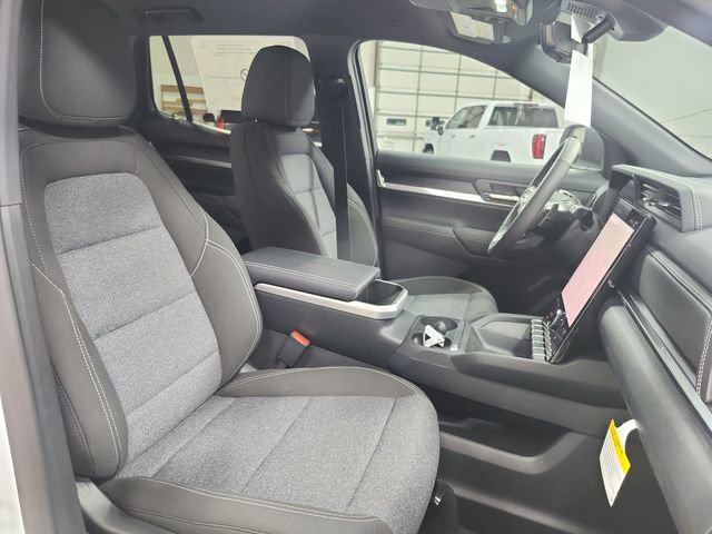 New 2026 GMC Terrain Elevation w/ Technology Package II FWD image 35