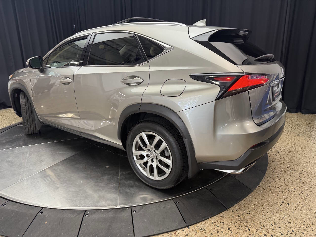 Used 2015 Lexus NX 200t AWD w/ Premium Package image 11