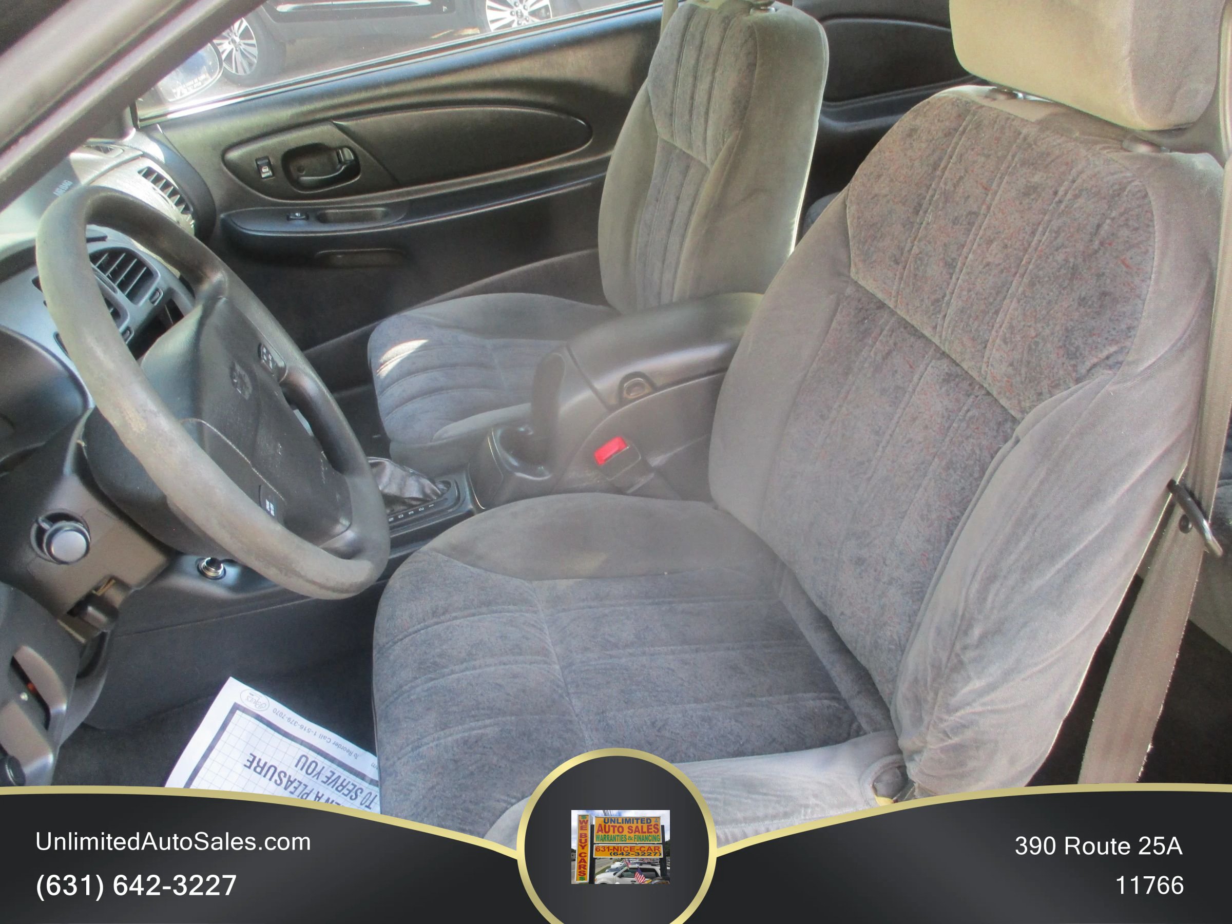 Used 2000 Chevrolet Monte Carlo LS w/ Preferred Equipment Group 1 FWD image 5
