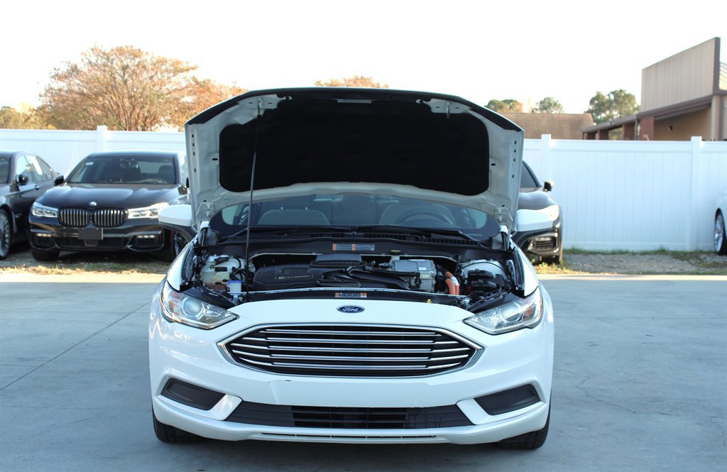 Used 2018 Ford Fusion S image 35