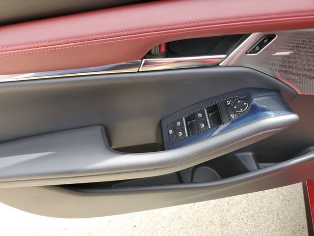 Used 2019 MAZDA MAZDA3 Hatchback w/ Premium Package FWD image 20