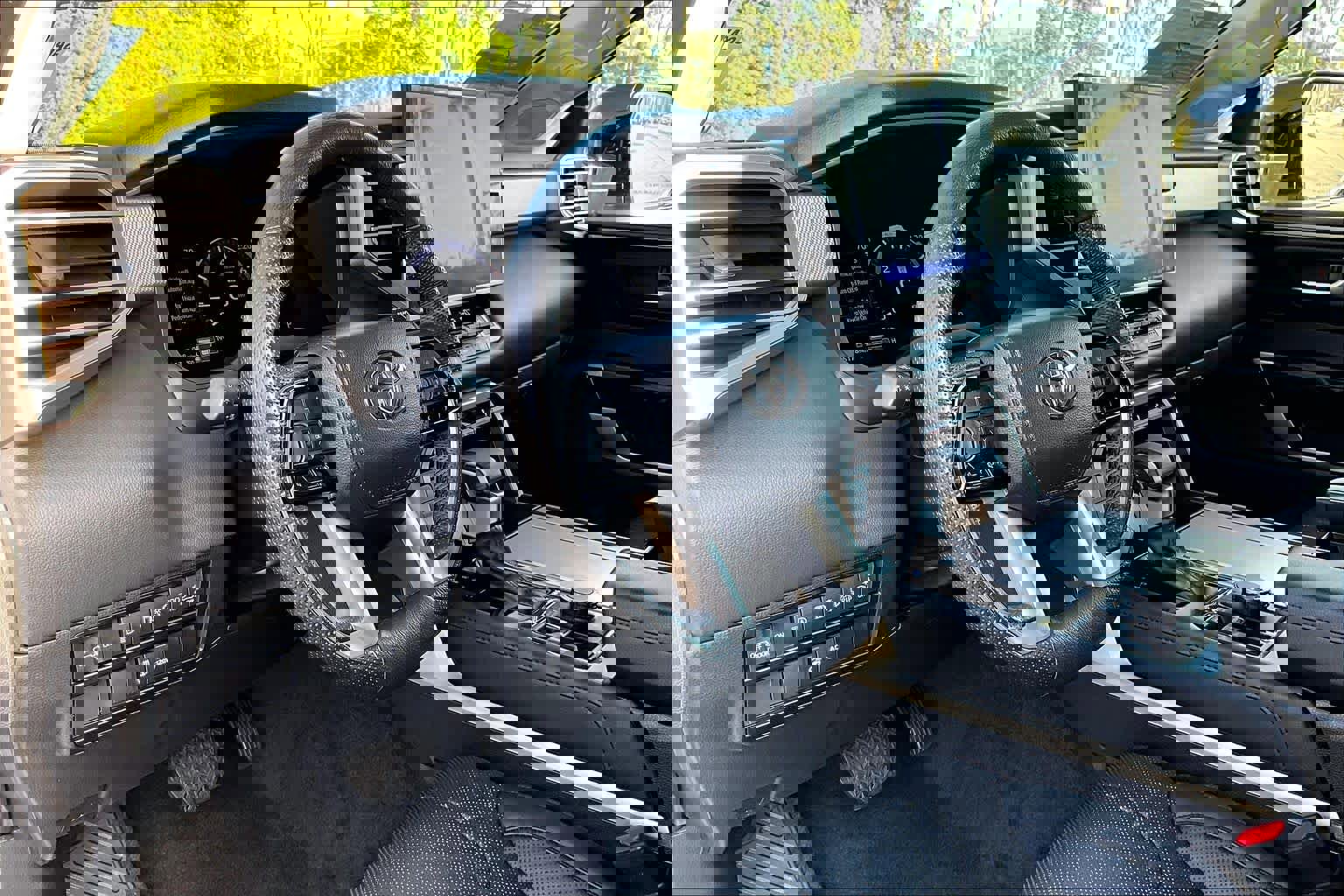 Used 2024 Toyota Sequoia Limited image 16