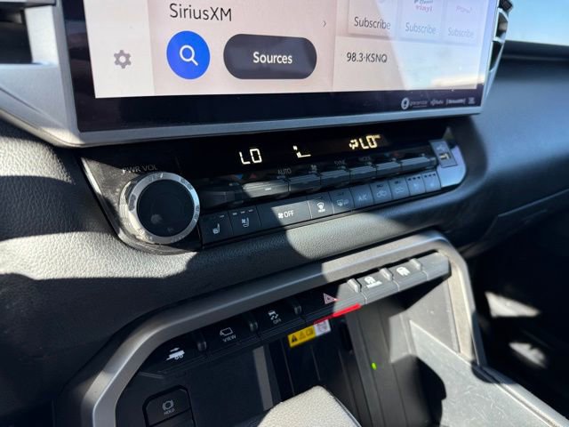 Used 2023 Toyota Tundra Limited image 19