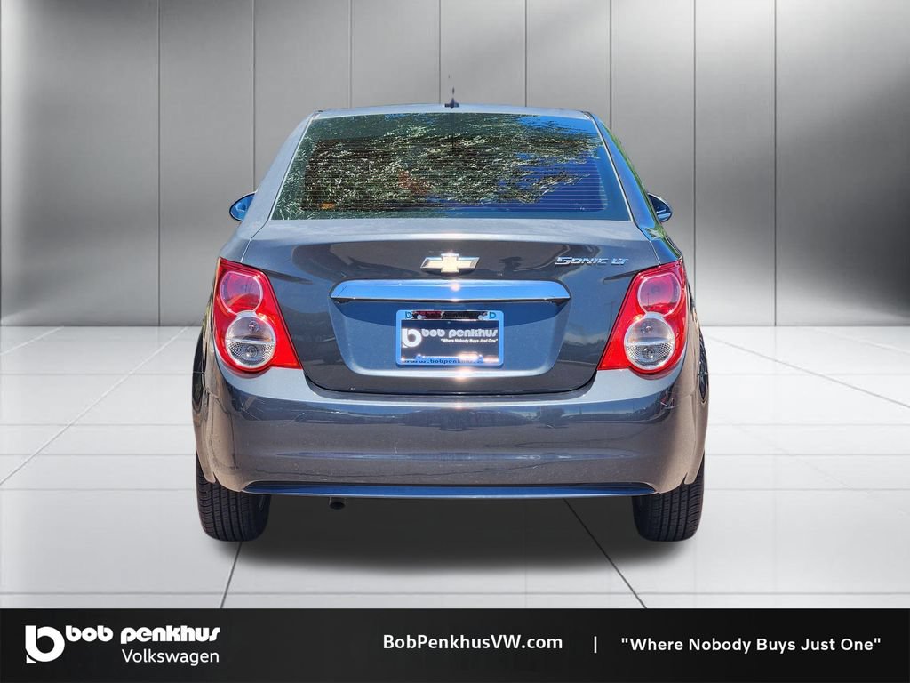 Used 2014 Chevrolet Sonic LT FWD image 26