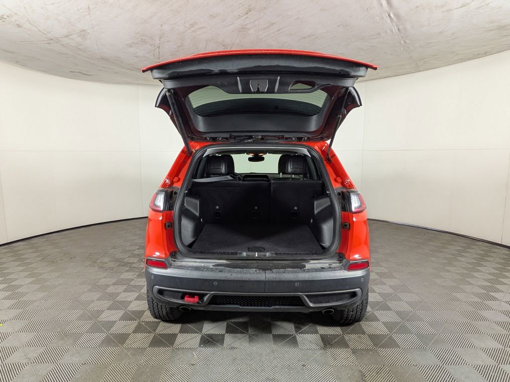 Certified 2021 Jeep Cherokee Trailhawk w/ Premium Leather Package AWD/4WD image 9