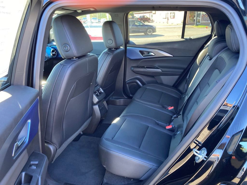 New 2026 Chevrolet Equinox EV LT w/ Convenience Package II image 21