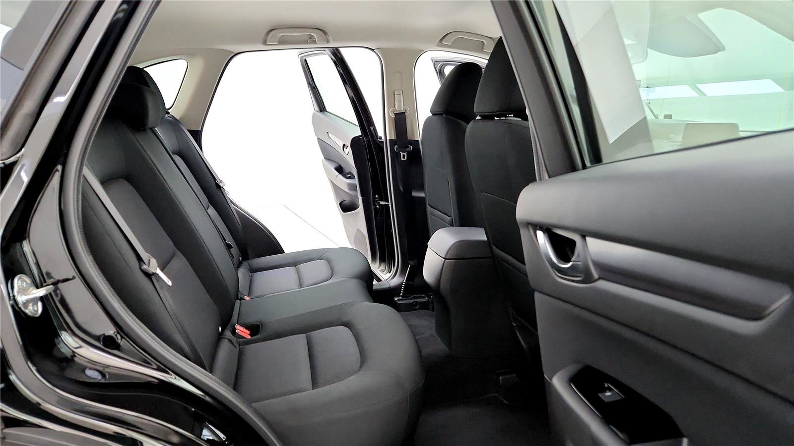 Used 2019 MAZDA CX-5 Sport image 18