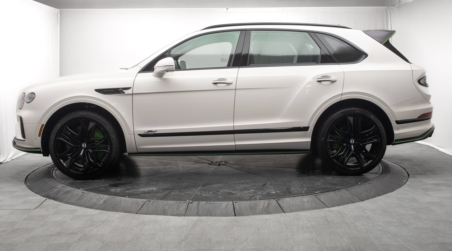 New 2026 Bentley Bentayga Speed AWD/4WD image 6