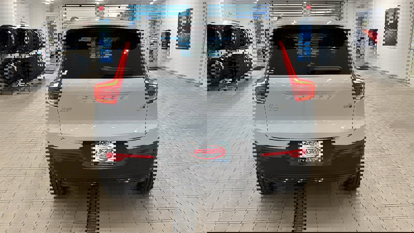 Used 2026 Volvo XC40 B5 Plus w/ Protection Package Premier image 6