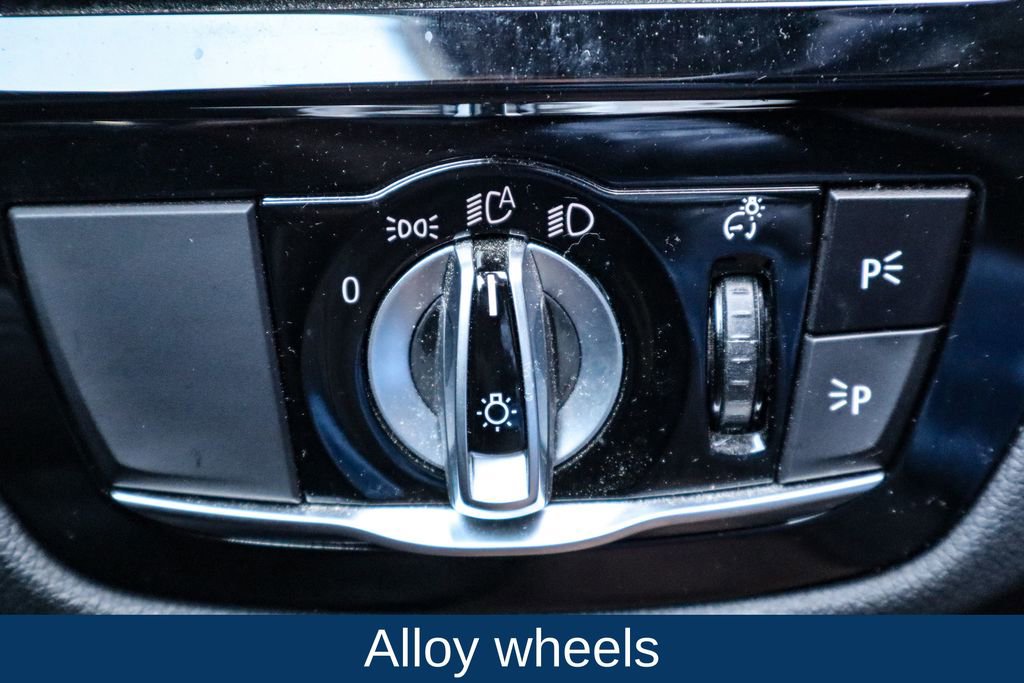 Used 2019 BMW 530i xDrive w/ Convenience Package image 22