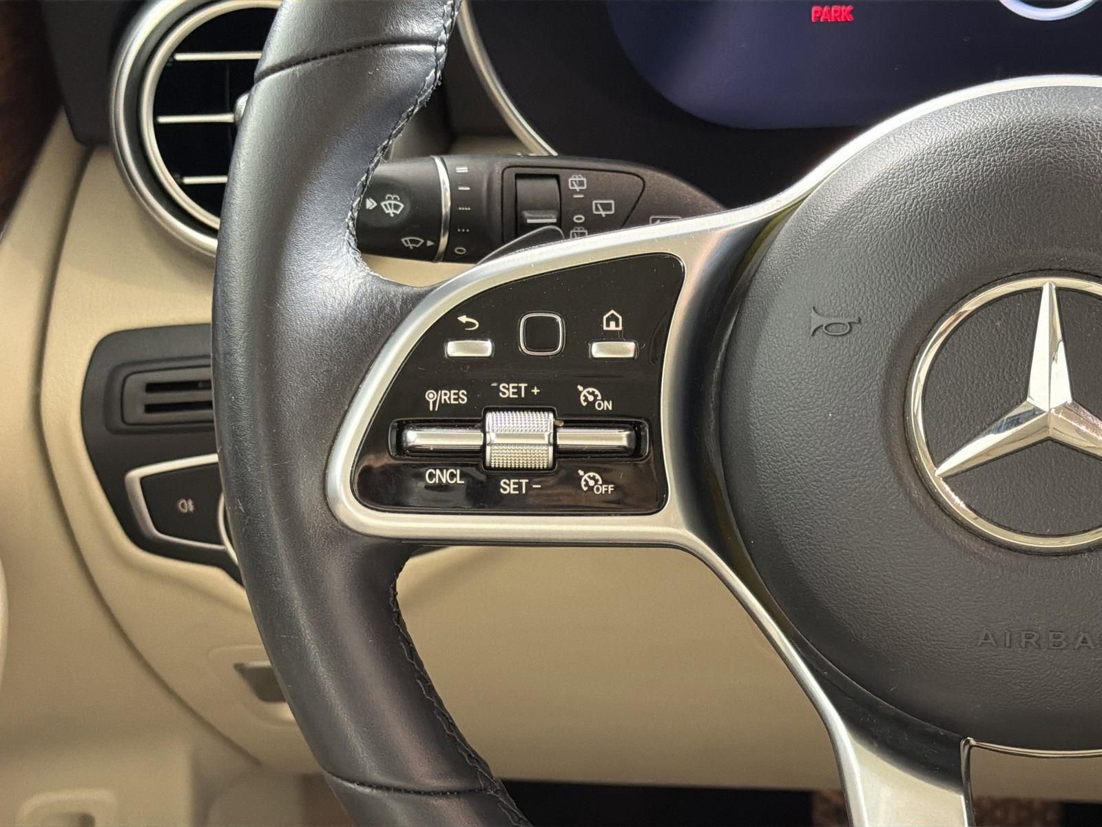 Used 2022 Mercedes-Benz GLC 300 image 12